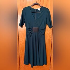 Armani Collezioni Deep Emerald Green V-Neck Midi Dress w/ Gathered Waist Size 6